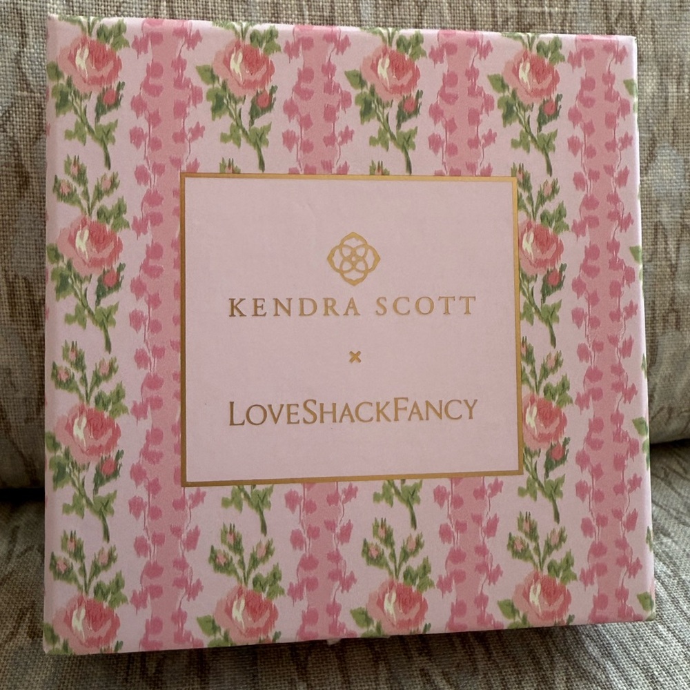 LoveShackFancy x Kendra Scott Gift Box.